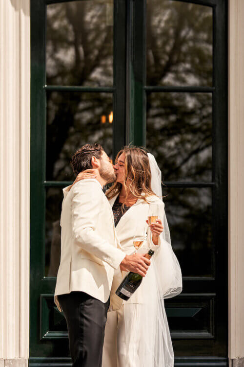 Champagne!